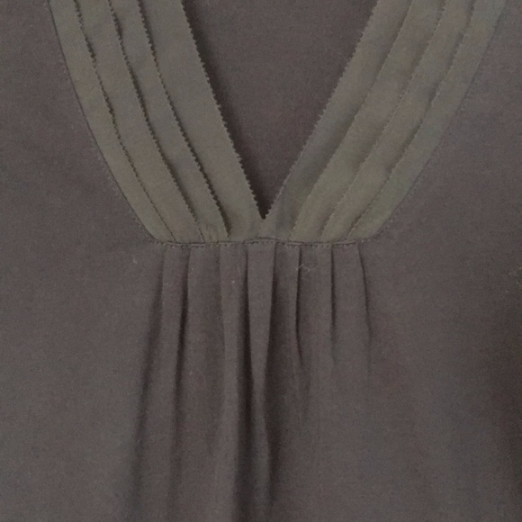 Gap Short Sleeved Tee - Picture 3 of 3